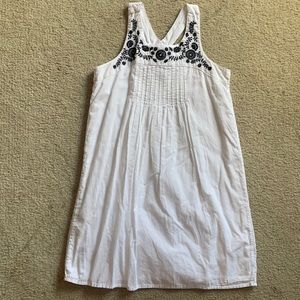 White Old Navy summer dress